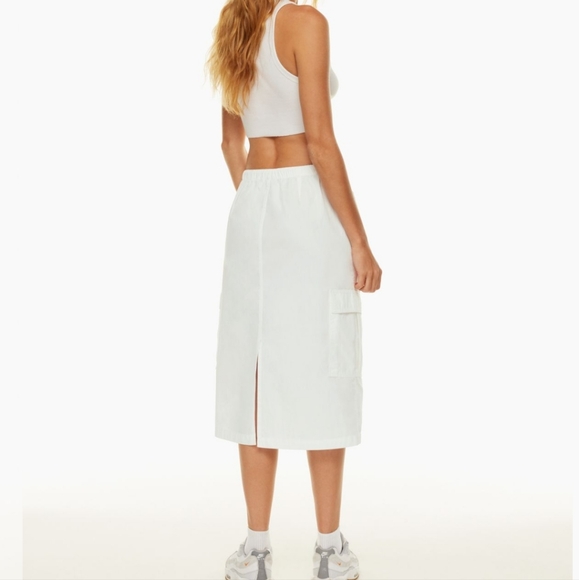 Aritizia TNA Squad Cargo Skirt in white size small - Picture 5 of 11
